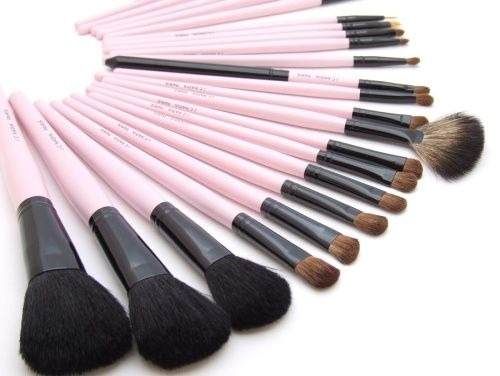 Kit 23 pincéis rosa e preto