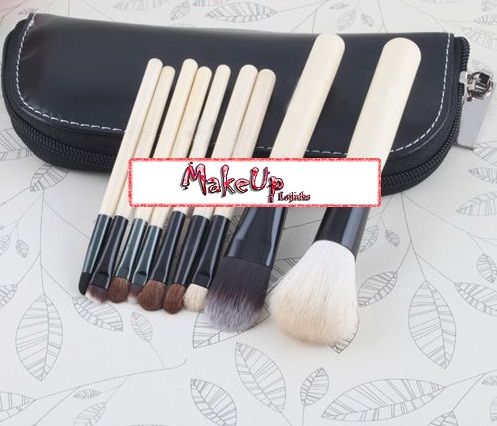 Kit 9 pincéis réplica B.B.