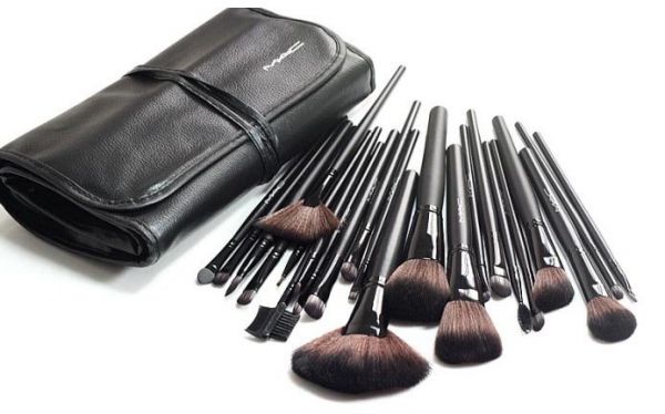 Kit 24 pincéis Preto réplica M.